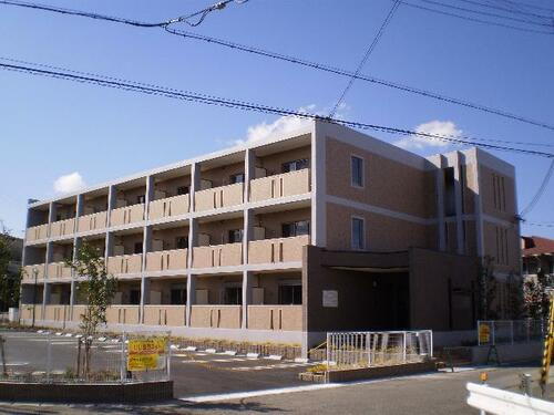 兵庫県神戸市西区南別府３丁目 3階建 築15年5ヶ月