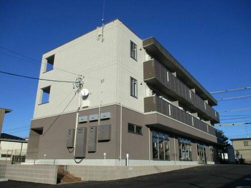 静岡県掛川市弥生町 3階建 築8年9ヶ月