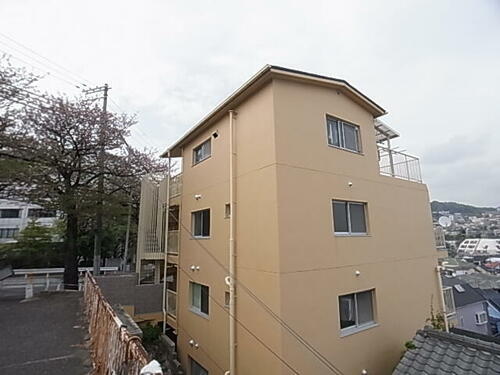 ＣＲＡＳＩＳ西山 4階建