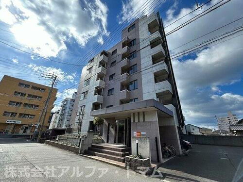 ＲＡＴＡＮ・ＴＡＴＡ 6階建