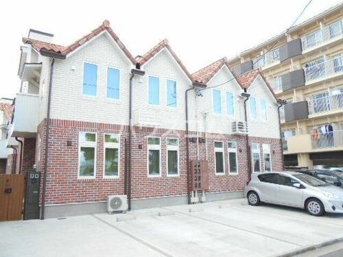 愛知県刈谷市中山町５丁目 テラスハウス