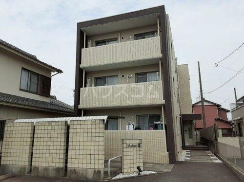 静岡県浜松市中央区曳馬５丁目 3階建