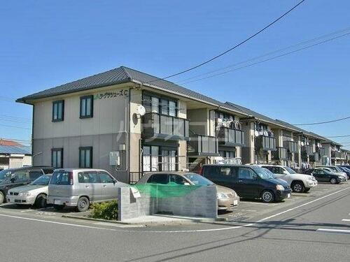 群馬県伊勢崎市宮子町 2階建