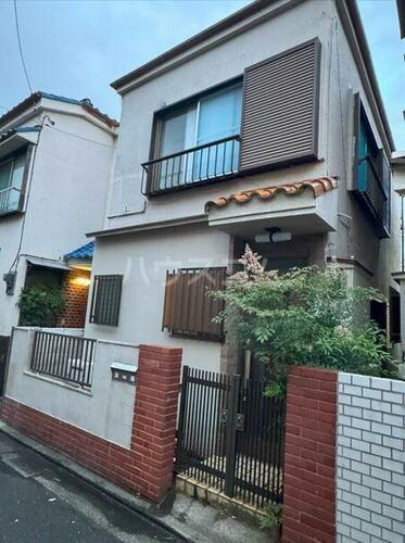 保木間５丁目貸家 2階建