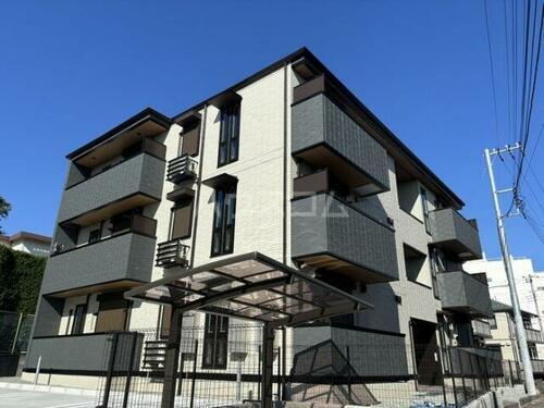 神奈川県横浜市栄区長尾台町 賃貸アパート