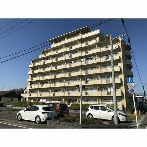 ラジョーヌ 8階建