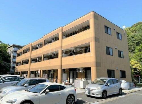 神奈川県横須賀市長瀬２丁目 3階建 築18年2ヶ月