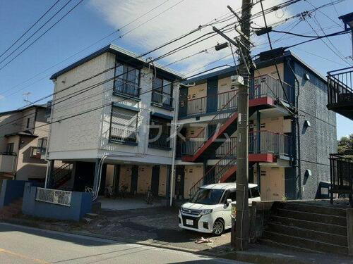 ポートヒルズ 3階建
