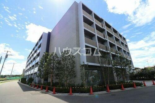 千葉県流山市おおたかの森西４丁目 5階建