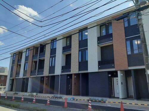 埼玉県入間市大字仏子 3階建 築3年3ヶ月