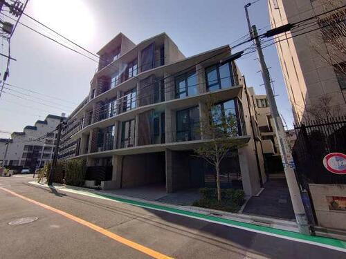 東京都渋谷区恵比寿南３丁目 地上6階地下1階建 築1年未満