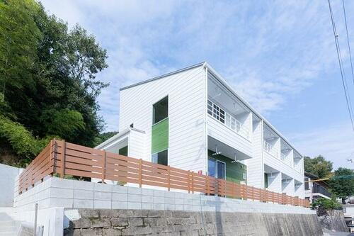 広島県広島市東区中山西１丁目 2階建 築6年3ヶ月