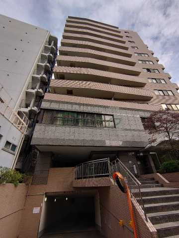 東京都渋谷区笹塚１丁目 地上12階地下1階建