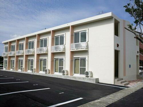 沖縄県うるま市石川山城 賃貸マンション