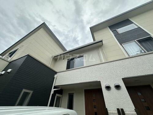 愛知県名古屋市名東区社が丘４丁目 テラスハウス