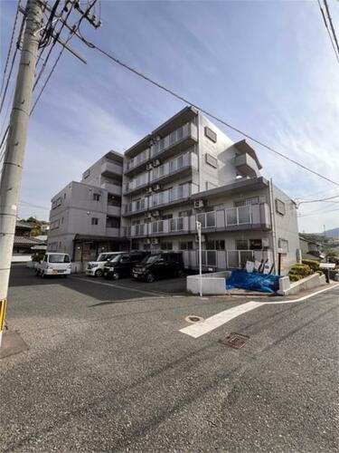 福岡県北九州市八幡東区松尾町 5階建