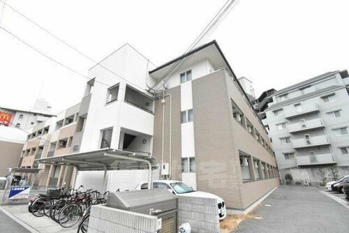 大阪府堺市西区浜寺諏訪森町西３丁 築14年6ヶ月 3階建