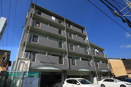 愛媛県松山市和泉北１丁目 賃貸マンション