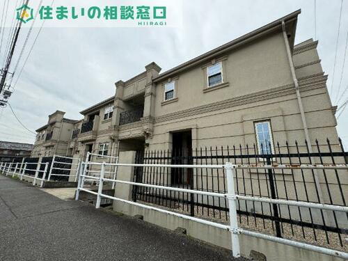 愛知県岡崎市牧御堂町字郷中 タウンハウス