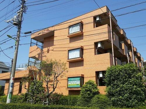 成城島田マンション 3階建