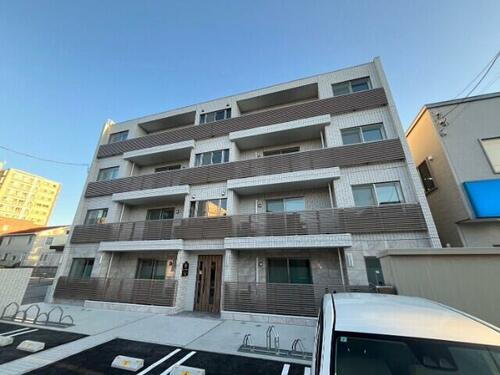 北海道札幌市中央区南二十条西１０丁目 賃貸マンション