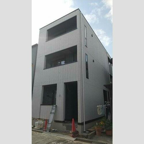 ＤーＳｑｕａｒｅ柱