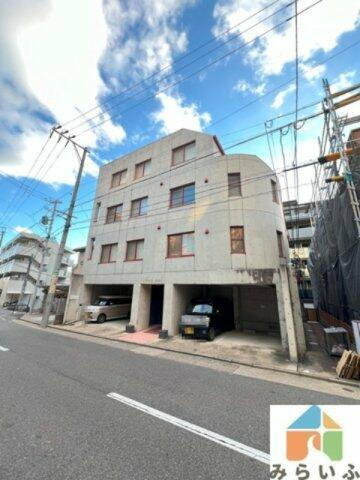 愛知県名古屋市千種区観月町１丁目 4階建 築17年10ヶ月