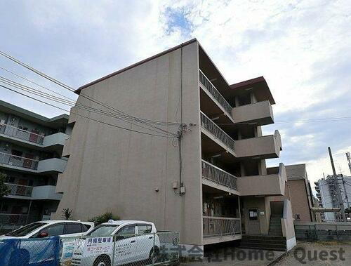 小畑コーポラスＡ棟 4階建