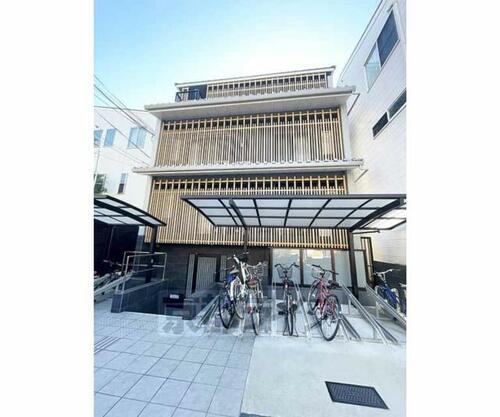 クレアーレ五条大宮 地上3階地下1階建