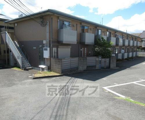 京都府宇治市伊勢田町中山 2階建