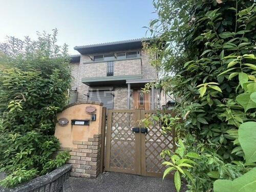 愛知県刈谷市南沖野町１丁目 2階建 築22年3ヶ月