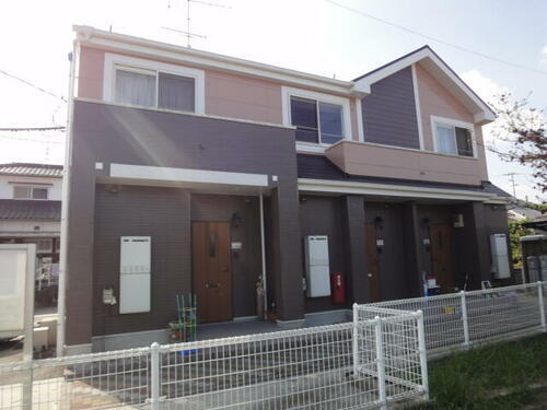 愛媛県新居浜市楠崎１丁目 賃貸アパート