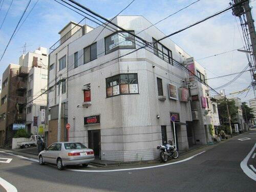 サンローラン泉