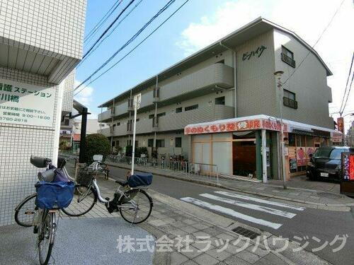 大阪府門真市末広町 3階建