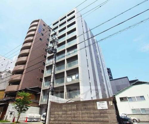 京都府京都市中京区円福寺町 11階建