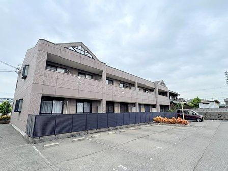兵庫県姫路市飾磨区中島 2階建