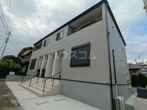 埼玉県幸手市中４丁目  2階建