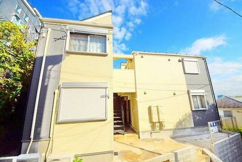 神奈川県横浜市神奈川区白幡南町 賃貸アパート