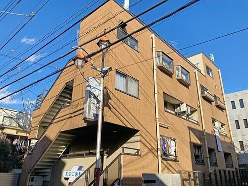 東京都杉並区松ノ木１丁目 地上3階地下1階建