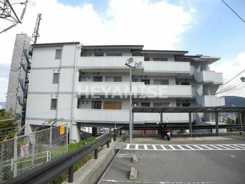 長崎県長崎市立岩町 4階建