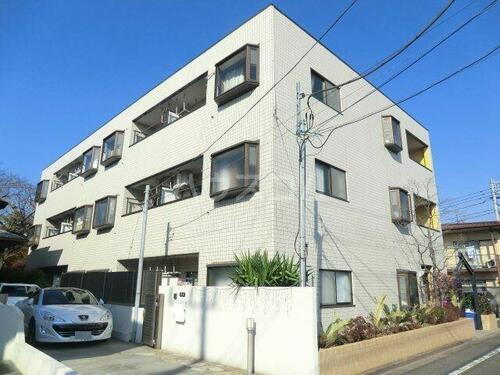 東京都調布市入間町３丁目 3階建