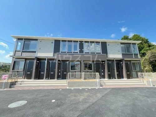 静岡県裾野市岩波 2階建 