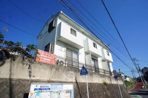 福岡県福岡市東区香椎２丁目 2階建