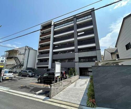 プレサンス京都東寺 7階建