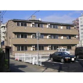 岩手県盛岡市南大通１丁目 賃貸アパート