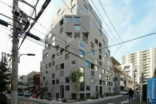 東京都港区三田５丁目 賃貸マンション