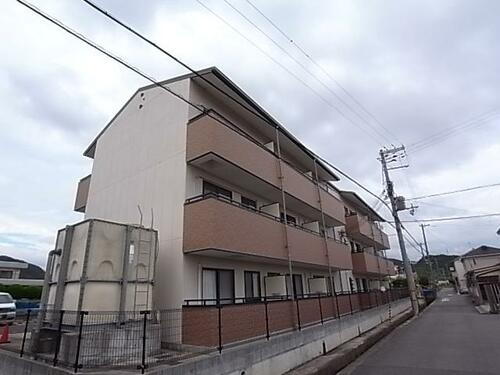 兵庫県姫路市勝原区朝日谷 3階建