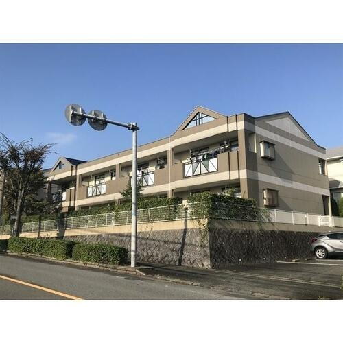 アドバンストラスト１６Ａ・Ｂ 2階建