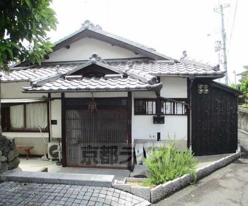 宇治ハウス 2階建