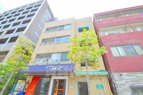 大阪府大阪市東淀川区東中島１丁目 4階建